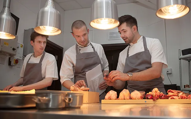 Kitchen 25