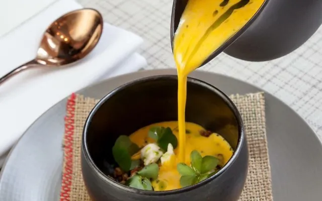 Pumpkin and ginger soup 2