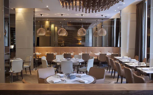 restaurant17